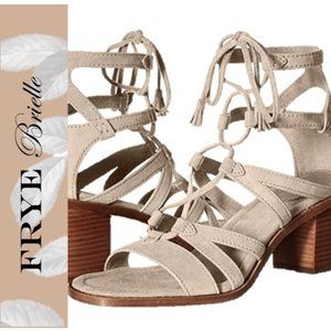 FRYE BRIELLE STRAPPY LACE-UP BLOCK HEEL SANDAL - GREY/TAN